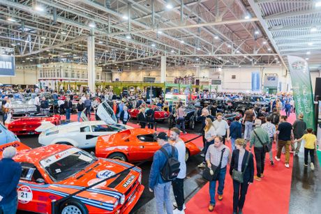 TECHNO CLASSICA SALON Bild