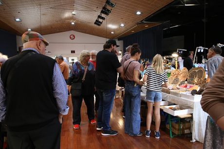 Galerie, EDELSTEINTAGE OFFENBACH