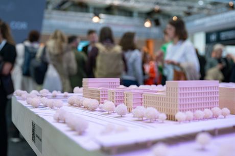 Galerie, Real Estate Arena