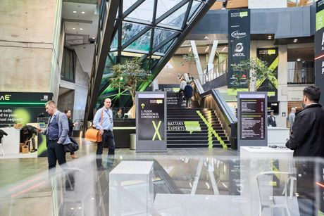 Galerie, BATTERY EXPERTS FORUM