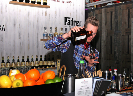 Galerie, 089 Spirits