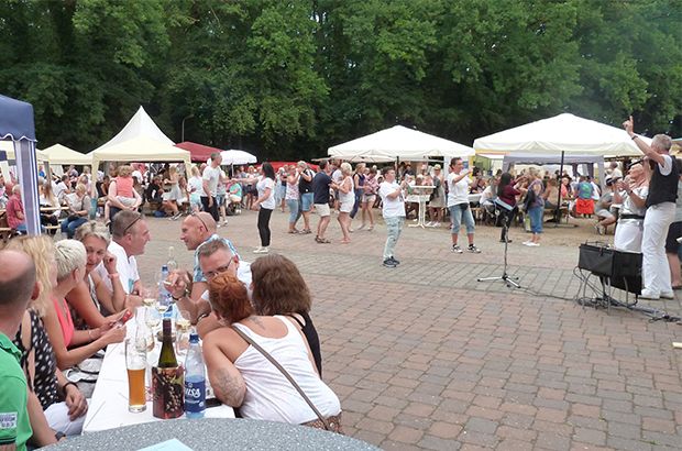 Galerie, Weinfest Steinhude