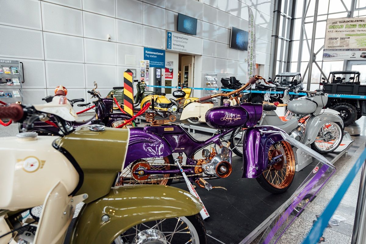 Galerie, Automobilmesse Erfurt