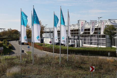 Galerie, Internationale Zuliefererbörse (IZB)