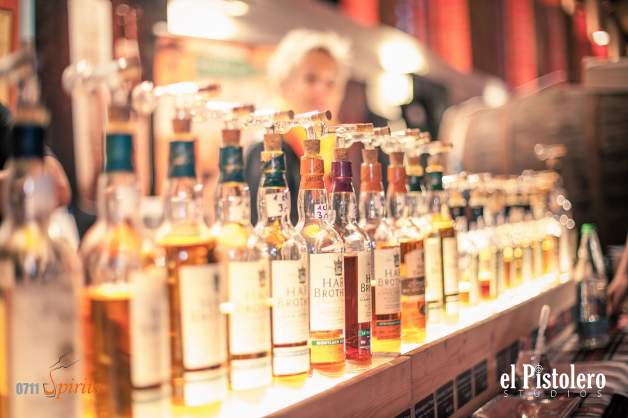Galerie, 089 Spirits