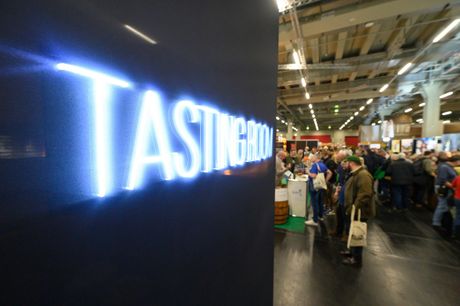 Galerie, THE VILLAGE