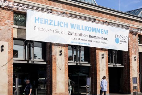 Galerie, Messe KOMMUNAL