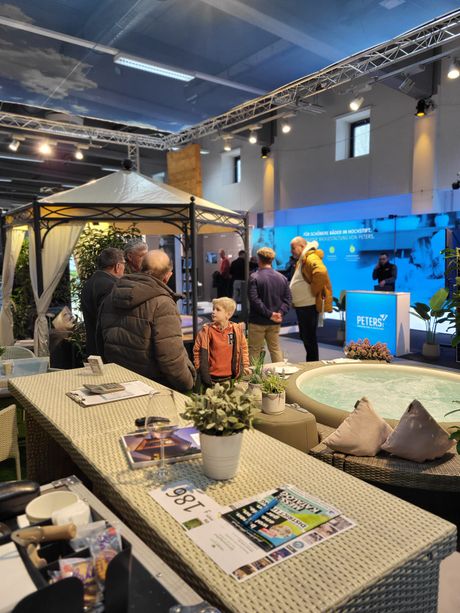 DISTRICT LIVING Bild