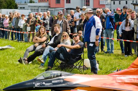 AINOVA Frühjahrsmesse Bild