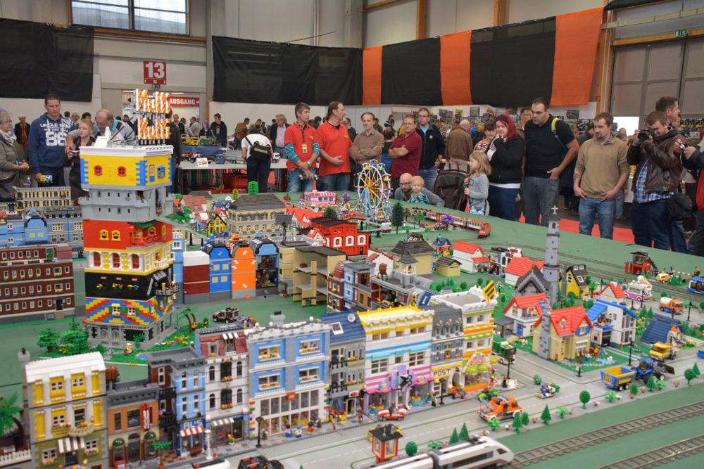 Galerie, INTERNATIONALE MODELLBAUMESSE RIED