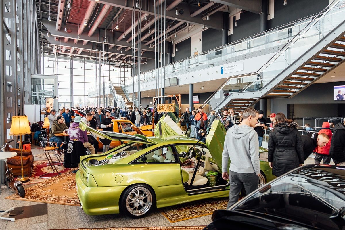 Galerie, Automobilmesse Erfurt
