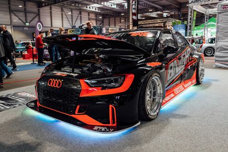 Galerie, Automobilmesse Erfurt