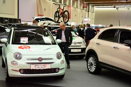 Galerie, AUTOMESSE RIED