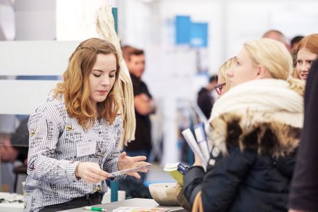 Galerie, Bildung Göppingen