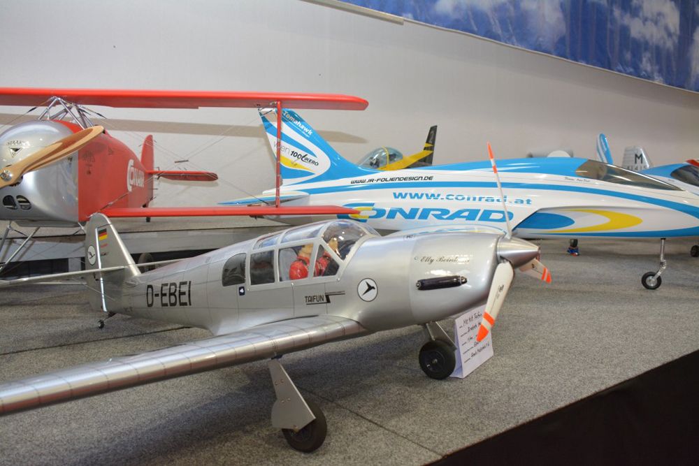 Galerie, INTERNATIONALE MODELLBAUMESSE RIED