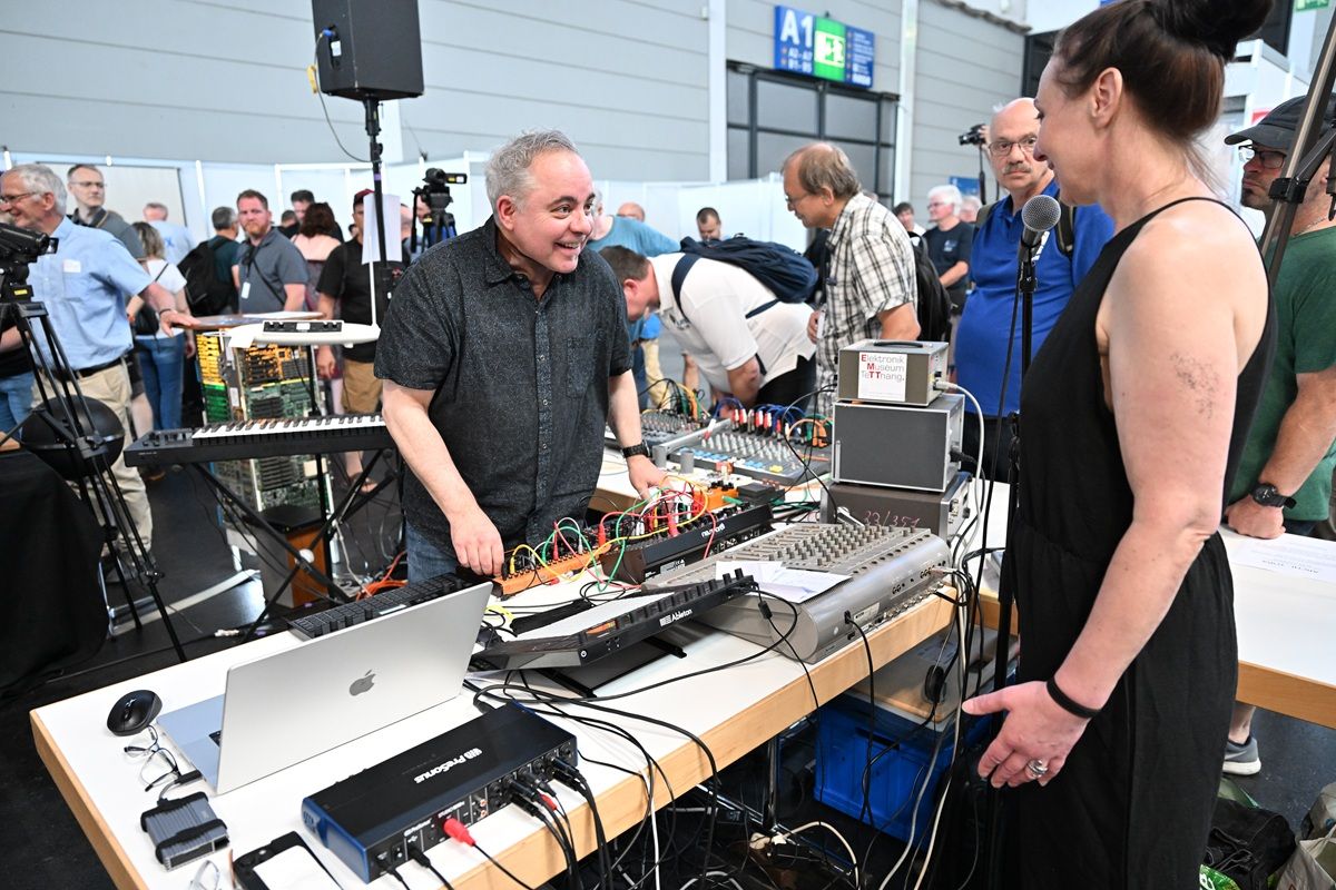 Galerie, HAM RADIO