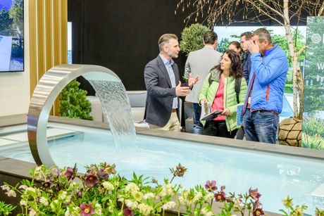 pool + garden Tulln Bild