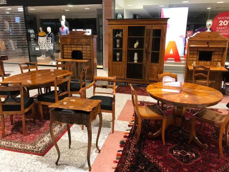 Galerie, Nostalgia Antikmarkt Bremen