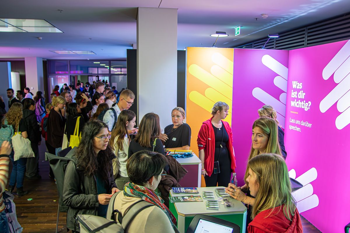 Jobmesse Berlin Olympiastadion Bild